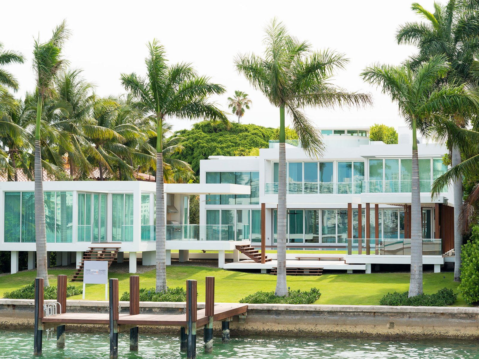 AdobeStock_66437833 1500 Bay Rd